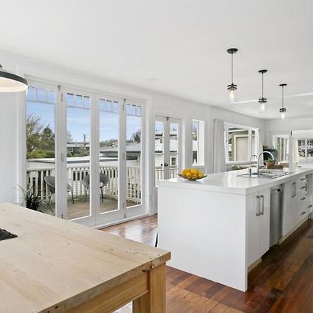 Adventurers Retreat Villa Taupo Exterior photo